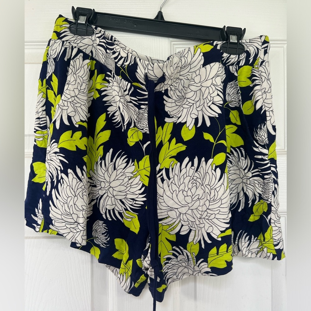 Cabi shorts